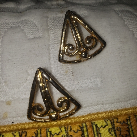Earring triangle golden Vintage - Picture 3 of 9